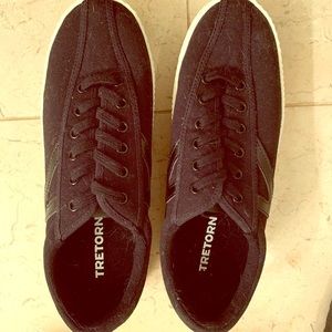 Brand new Tretorn black platform sneakers (8)